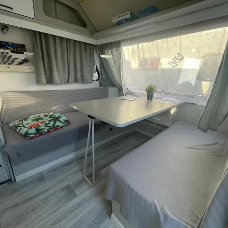 Przyczepa Sun De Miro Ii Surf Wioska 캠프장 야스타르니아